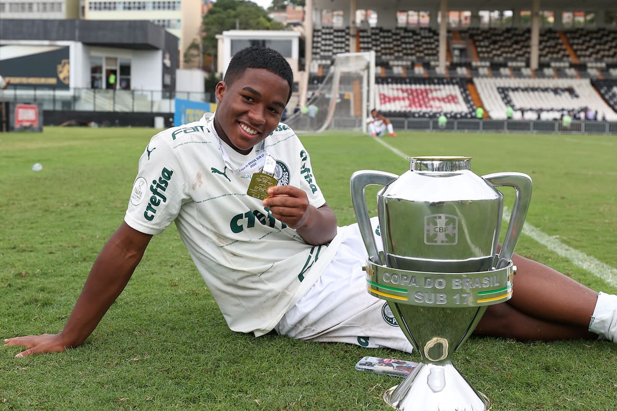 Endrick acumula once títulos con diferentes categorías juveniles de Palmeiras y apenas tiene 15 años