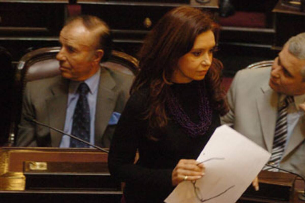 Enemigos íntimos: Cristina Kirchner y Carlos Menem se cruzaron en el recinto