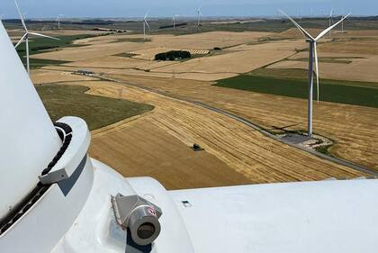 Energía eléctrica limpia y la actividad agrícola: dos sectores por los cuales la Argentina es atractiva para inversores