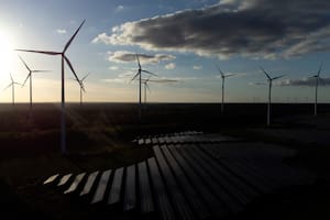 Energía solar y eólica concentran las principales proyecciones de crecimiento dentro de la matriz eléctrica global hacia 2050