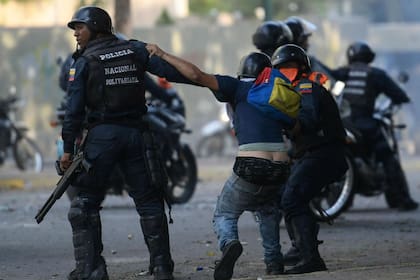 Enfrentamientos en Caracas