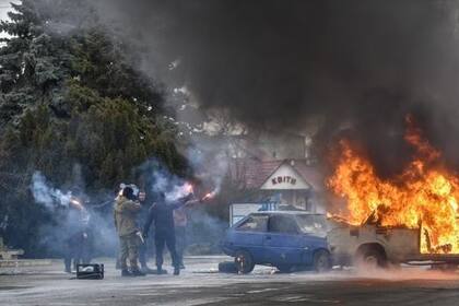 Enfrentamientos entre los separatistas prorrusos y los soldados ucranios