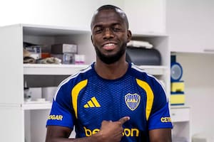 Boca oficializó la llegada de Enner Valencia: el encargado de reemplazar a Bareiro como 9