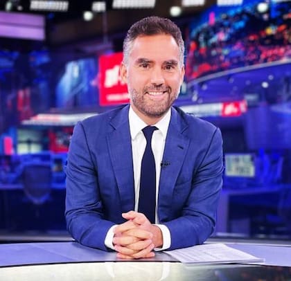 Enrique Acevedo tiene una amplia trayectoria en la televisión mexicana y estadounidense