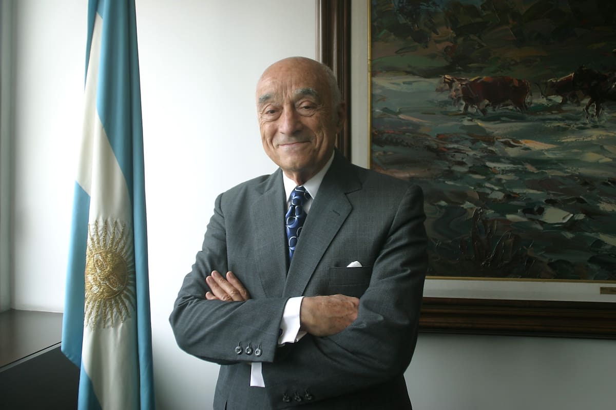 Enrique Eskenazi lideró los negocios del grupo hasta su fallecimiento en enero de este año