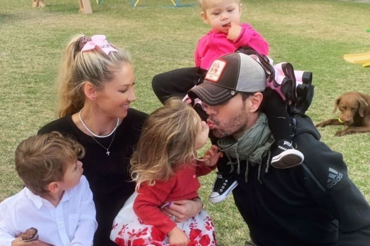 Enrique Iglesias habló de su relación con Anna Kournikova y sobre sus hijos