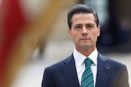 Enrique Peña Nieto dejará la presidencia de México el 1° de diciembre