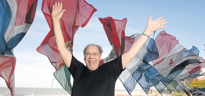 Se extrañará siempre la sonrisa y la simpatía de este libriano ocurrente y melancólico; chau, Enrique