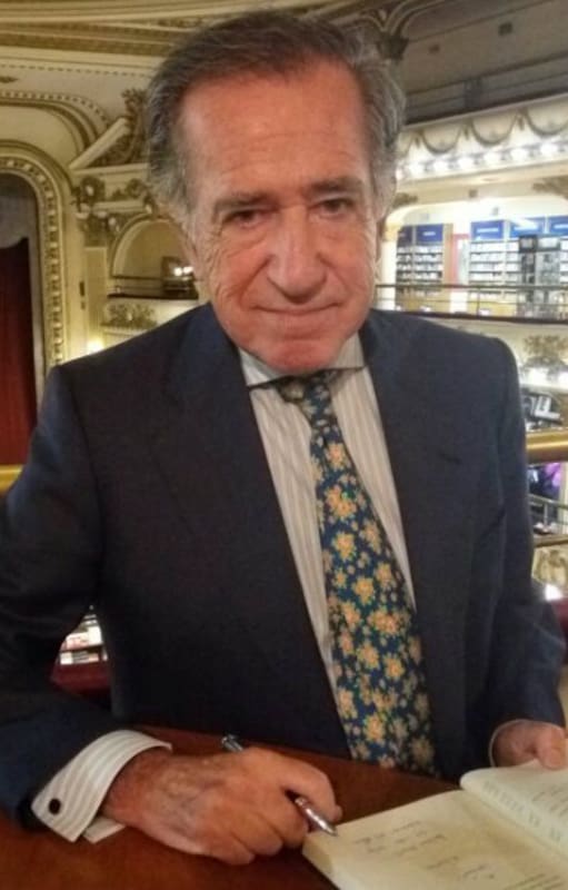 El doctor Enrique Rojas, director del Instituto Español de Investigaciones Psiquiátricas, vino al país a presentar su último libro, Todo lo que tienes que saber sobre la vida