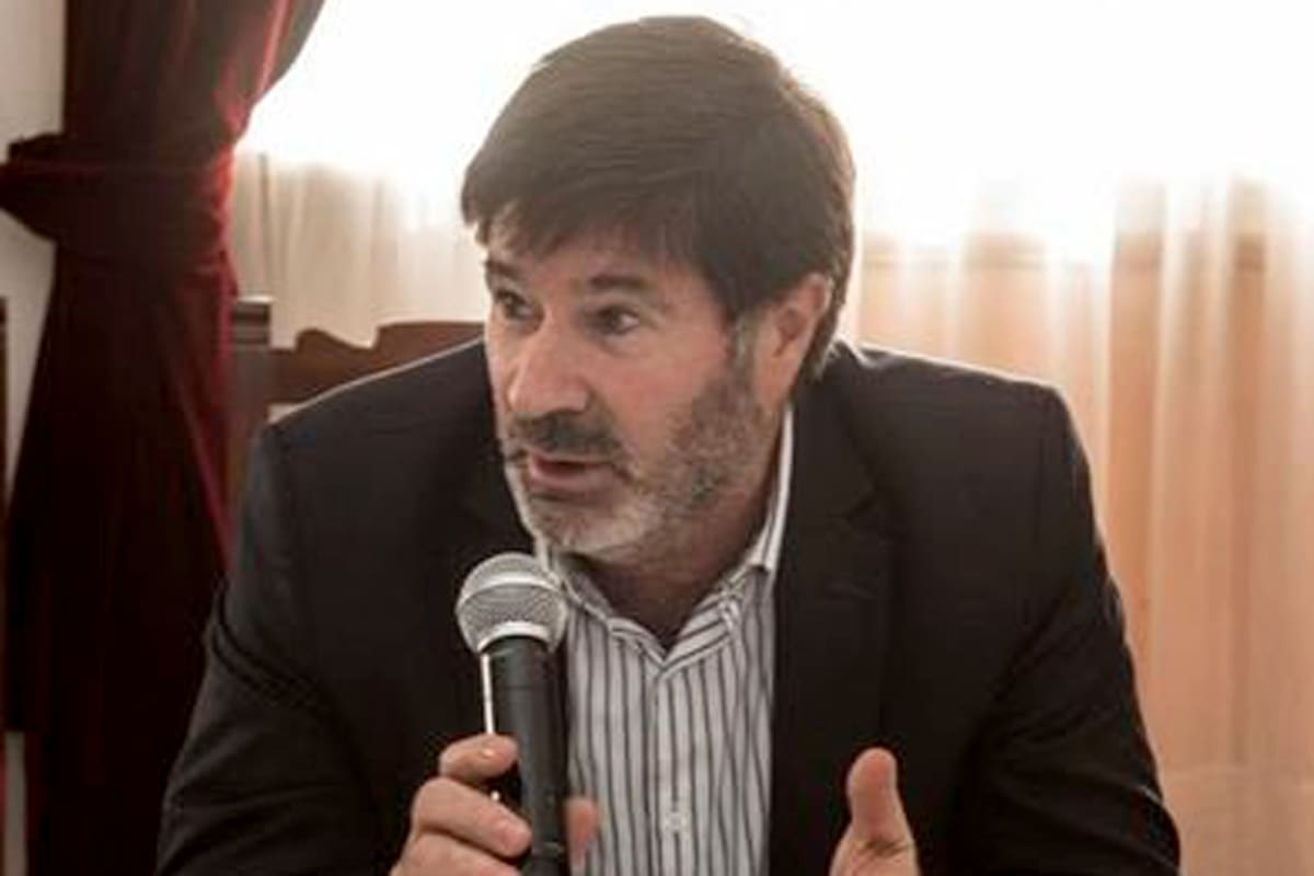 Enrique Senestrari, reveló que 598.000 pesos por mes