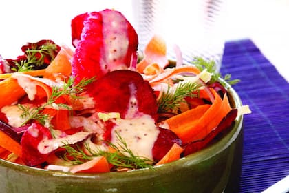 Ensalada cruda de de repollo y remolacha