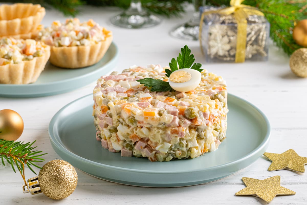 Best Ensalada Rusa Navidad Near Me Where to Find the Perfect Christmas Russian Salad in the United States Ensalada rusa para Navidad