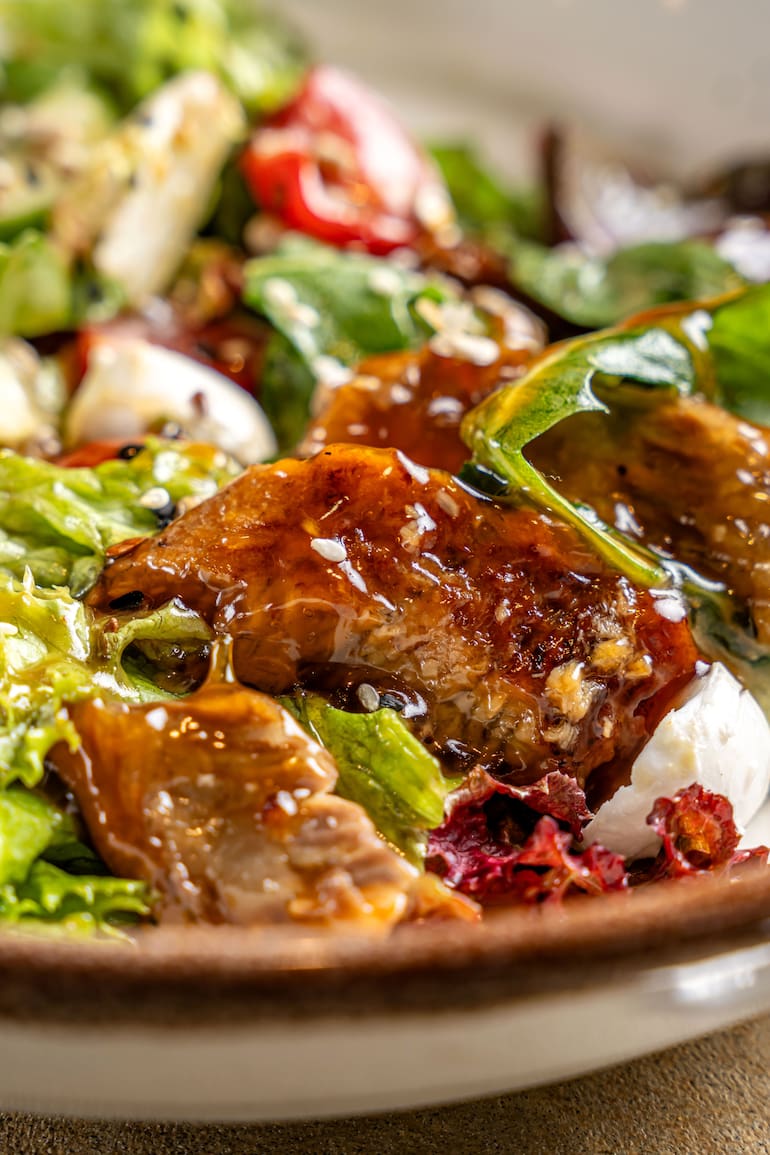 Ensaladas tan sabrosas que se convierten en plato principal