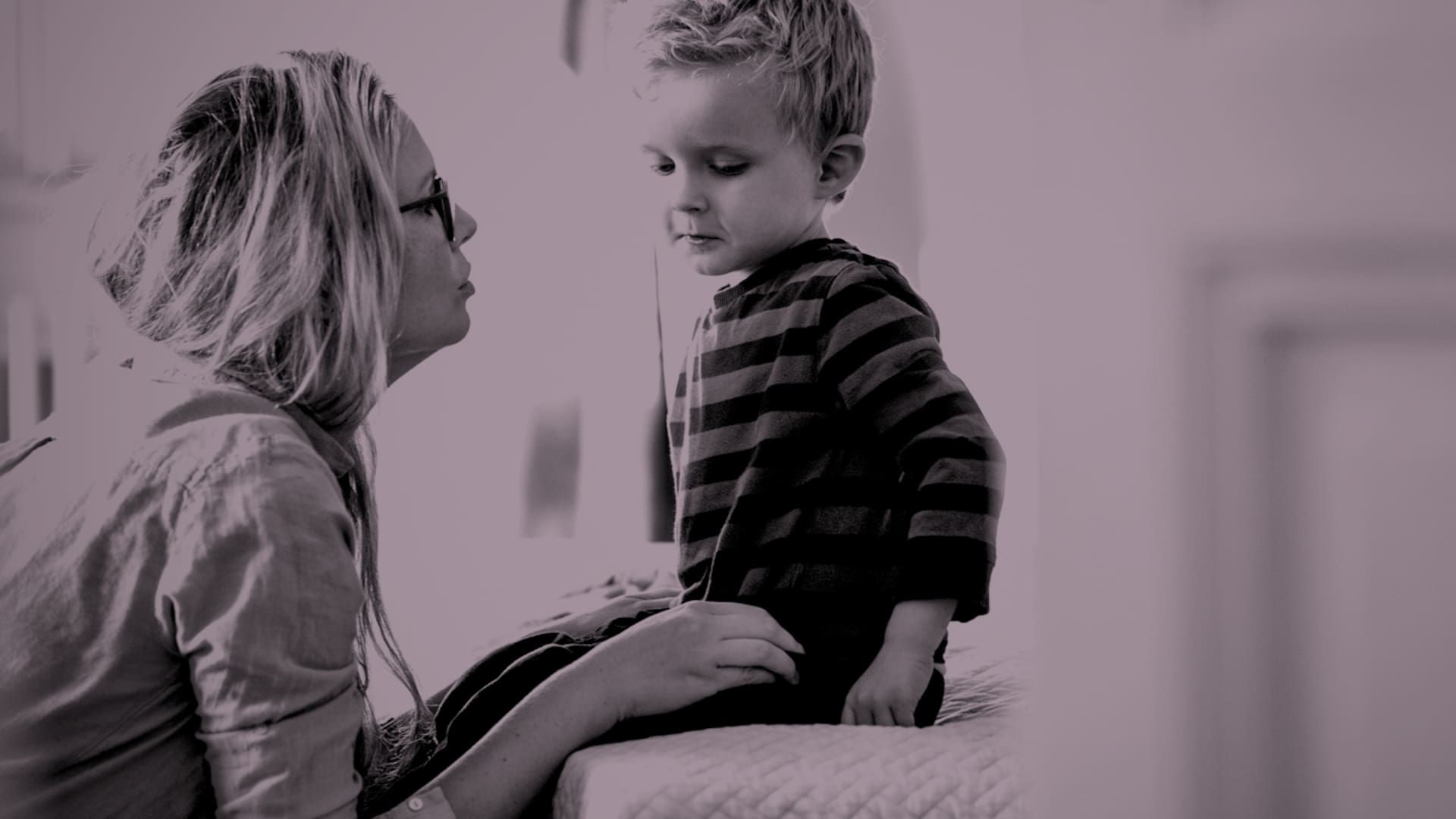 Enseñarles desde que aprenden a hablar a nombrar las partes de su cuerpo y que sepan que siempre pueden confiar en vos, son algunas de las claves