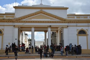Entierro de Tahiel, el chico de 2 años que murió en Gualeguaychú, hecho por el que su madre está presa y su padrastro se suicidó