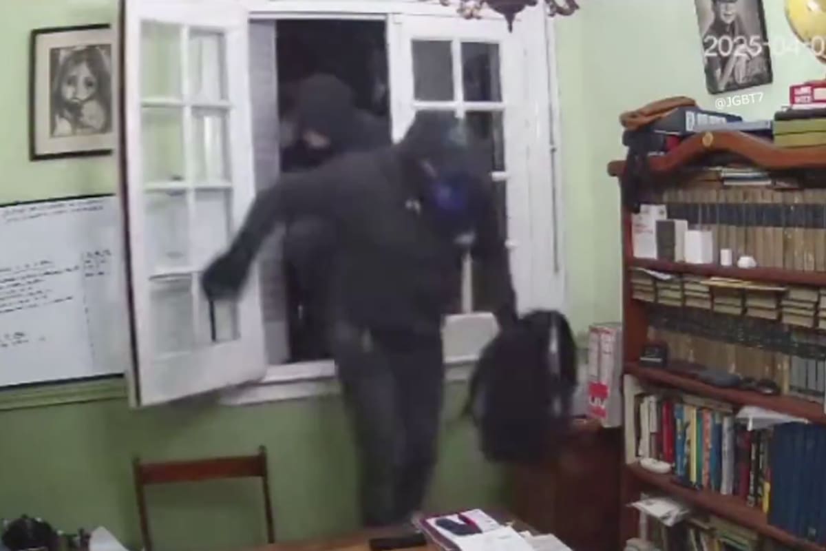 Entradera en la casa de una pareja de jubilados en Banfield