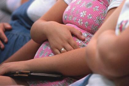 Entre 2014 y 2018, hubo casi 30.000 partos menos de menores de 19 años