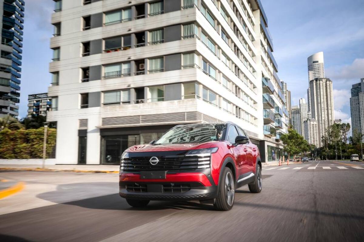 Entre enero y noviembre Nissan logró comercializar 14.630 vehículos 0km