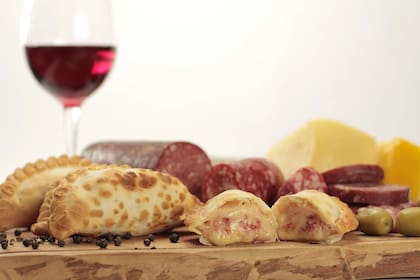 Entre la variedad de gustos de Cümen Cümen hay lugar para la salchicha de Viena y el chorizo colorado.
