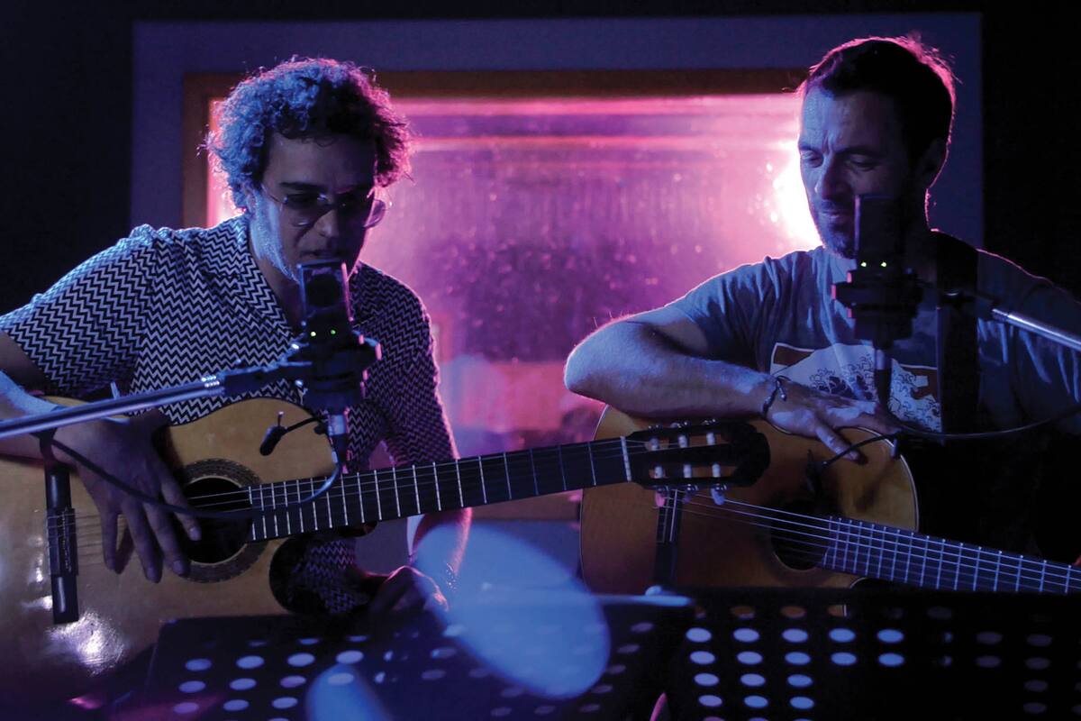 Entre las 12 ciudades que recorre Paulinho Moska en 'Tu casa es mi casa' aparece Buenos Aires, donde el músico se encuentra con Kevin Johansen