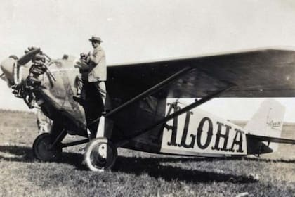 Entre las naves de la carrera estaba Aloha, piloteada por Martin Jensen y el navegante capitán Paul Schluter (Foto: Hawaii Aviation)
