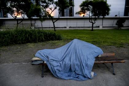 Entre las principales medidas, los porteños piden revertir el aumento de la pobreza