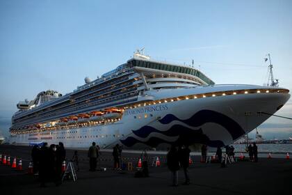 Entre los 3700 pasajeros del Diamond Princess, ocho son argentinos