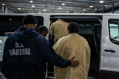Entre los deportados hay un argentino oriundo de Río Negro