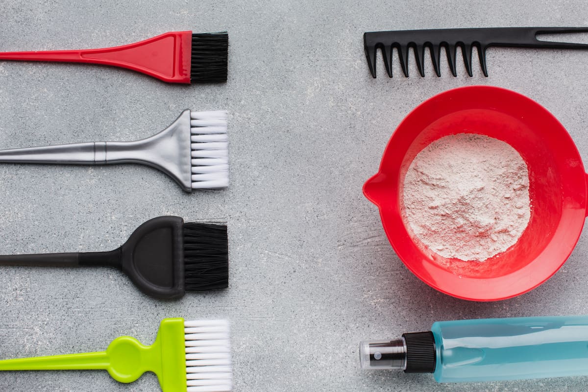 Entre los productos prohibidos este jueves por la Anmat mediante disposiciones publicadas en el Boletín Oficial, hay productos para el cabello y artículos de limpieza, entre otras cosas