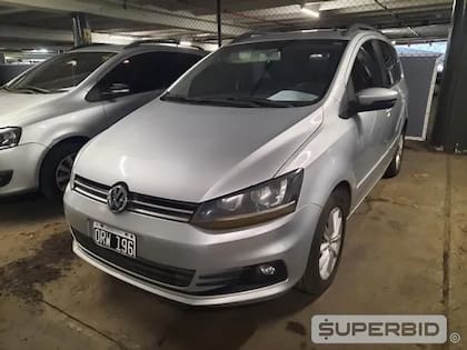 Entre los remates de autos usados hay vehículos marca Volkswagen, Peugeot y Toyota