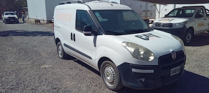 Entre los utilitarios que salen a subasta habrá un Fiat Doblo.