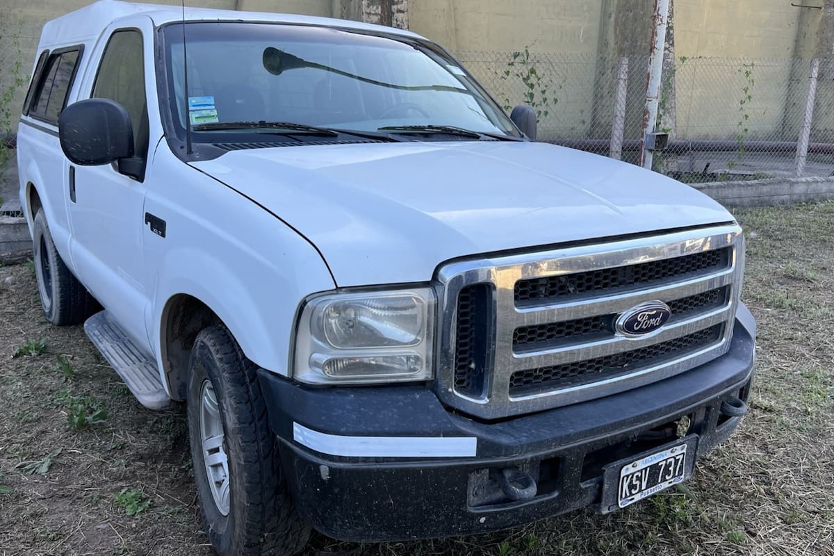 Entre los vehículos se destacan 25 camionetas y camiones