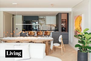 "Entre notas", de Julia Saramaga y Cristela Caviglia para Patagonia Flooring en Experiencia Living Remeros Beach 2026.
