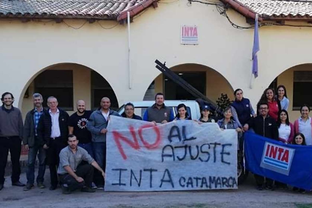 Entre otros lugares, hoy hubo una manifestación en el INTA Catamarca