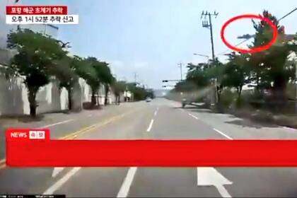 Entrenaban con un avión de la Armada y se estrellaron: murieron todos los ocupantes