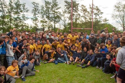 El festejo del ascenso de La Plata, el sábado pasado