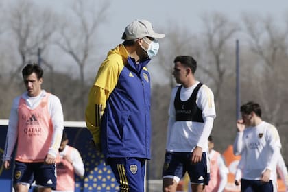 Miguel Ángel Russo regresó a los entrenamientos de Boca, pero no viajaría para los próximos encuentros del xeneize en la Copa