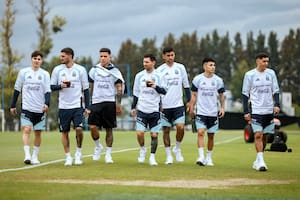 La formación que venció a la Sub 20, mates con Tapia y descanso hasta el lunes: el día después de Mauritania