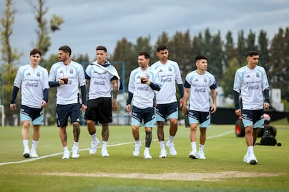 Entrenamiento de la Selección de Fútbol en el predio de Ezeiza después del partido con Mauritania