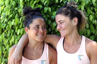 Las hermanas Granatto viven un cierre de año inolvidable con las Leonas