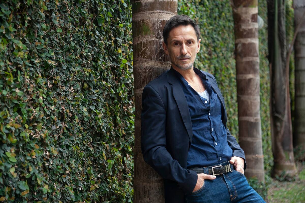 Entrevista al actor Carlos Casella