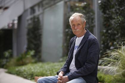 entrevista al escritor Erri de Luca foto emiliano lasalvi