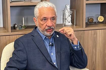 Entrevista AP: el jefe del canal de Panamá dice que China no tiene "ninguna" injerencia en