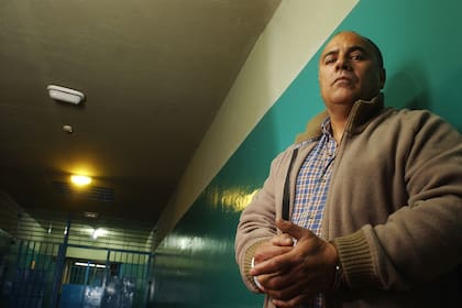 Entrevista en Setiembre de 2006 con Luis "El Gordo" Valor detenido en la unidad 21 de Campana