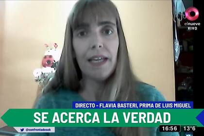 Entrevistada por Marina Calabró, Flavia Basteri pidió un examen para reconstruir la identidad de una mujer que asegura puede ser la madre biológica del cantante, y que actualmente se encuentra internada en un neuropsiquiátrico de Buenos Aires