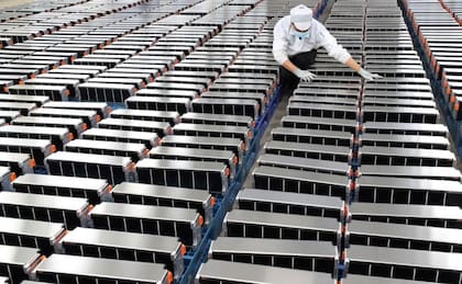 Entró en vigencia una nueva norma en China que establece requisitos y métodos comunes para evaluar la durabilidad de las baterías