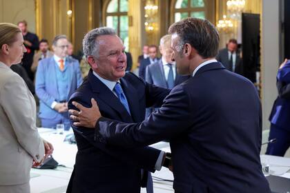 Enviado de EEUU se reúne con líderes europeos en la cumbre sobre garantías de seguridad a Ucrania