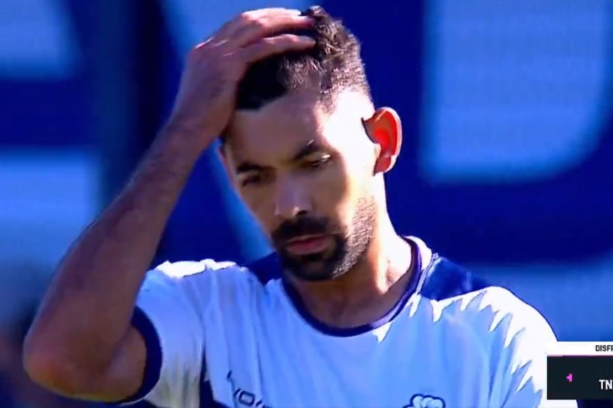 Enzo Martínez