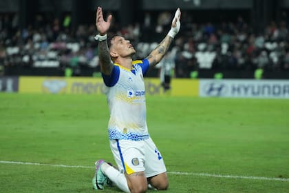 Enzo Copetti reemplazaría a Tomás Badaloni para el partido ante River de este domingo