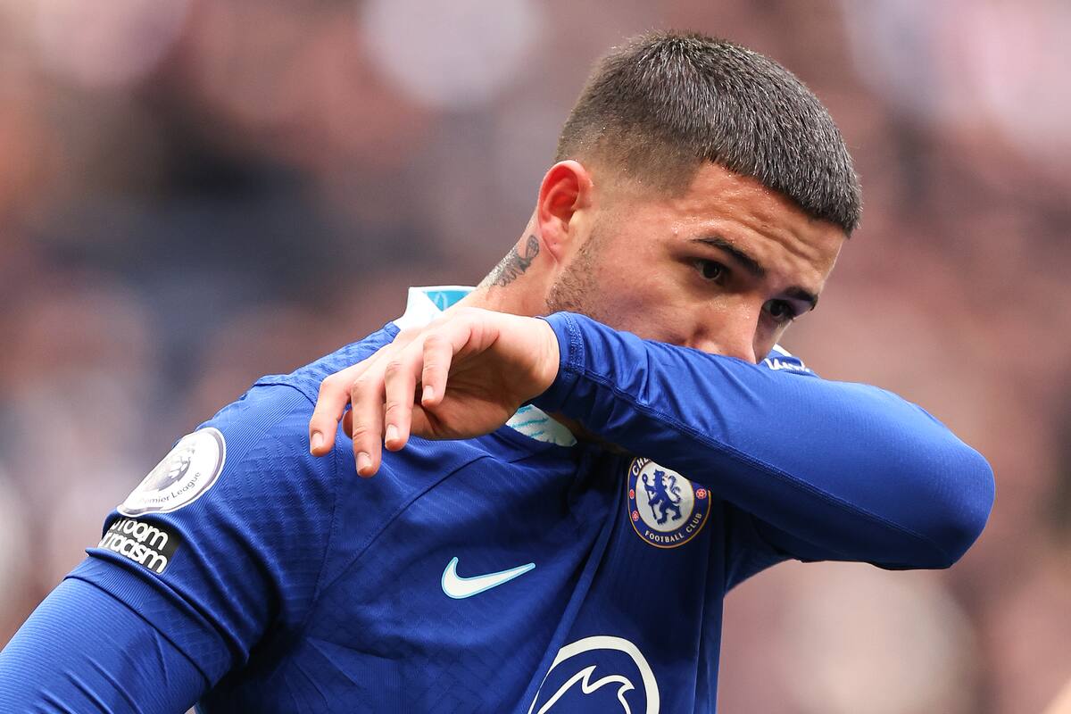 Enzo Fernández es titular indiscutido en Chelsea y en cada partido demuestra la jerarquía que lo distingue